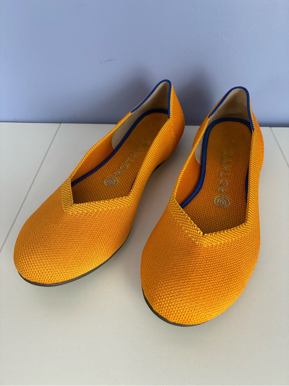 Rothy’s SZ 8.5 Mustard Yellow Gold